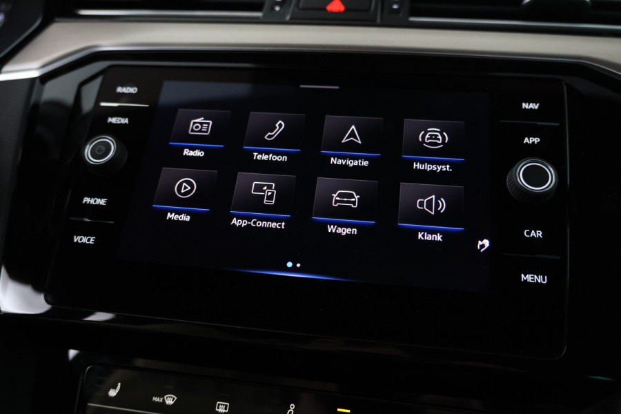 Volkswagen Passat Variant 2.0 TDI Elegance Business Automaat, navigatie, Apple CarPlay, Climate