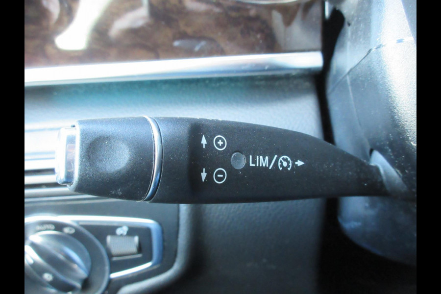 Mercedes-Benz V-Klasse 250d Extra Lang Aut Leer Navi 8 Persoons