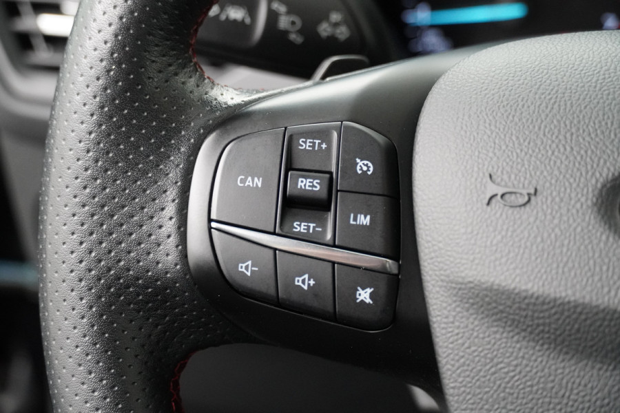 Ford FOCUS Wagon BWJ 11-2020 | 1.5T 150PK ST Line X BuS AUTOMAAT | TREKHAAK | NAVI | CAMERA  | CARPLAY | CLIMA | PDC |