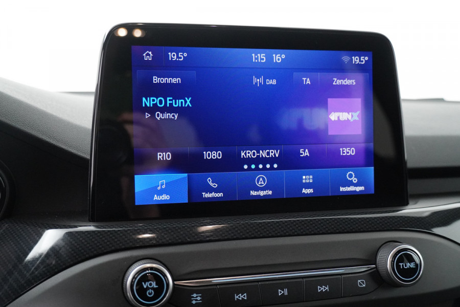 Ford FOCUS Wagon BWJ 11-2020 | 1.5T 150PK ST Line X BuS AUTOMAAT | TREKHAAK | NAVI | CAMERA  | CARPLAY | CLIMA | PDC |