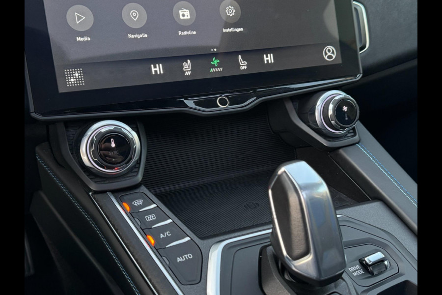 Lynk & Co 01 1.5 PHEV / PANORAMADAK / 4-SEIZOENENBAND / KEYLESS / CARPLAY / VOL OPTIES