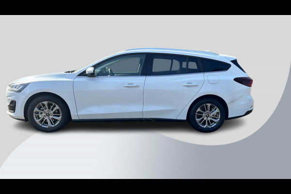 Ford FOCUS Wagon 1.0 EcoBoost Hybrid Titanium SCI 125pk | Ford Voorraad Winterpack | Frozen White | SYNC4 | Apple carplay | Android Auto