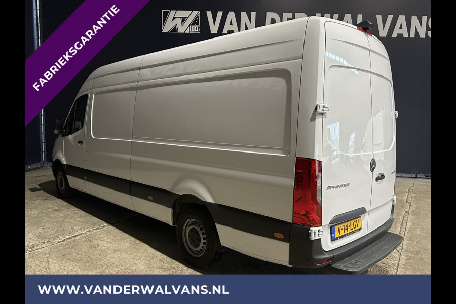 Mercedes-Benz Sprinter 317 CDI 170pk L3H2 Fabrieksgarantie Euro6 Airco | Camera | Apple Carplay Android Auto, Cruisecontrol, Parkeersensoren, Stoelverwarming, Bijrijdersbank