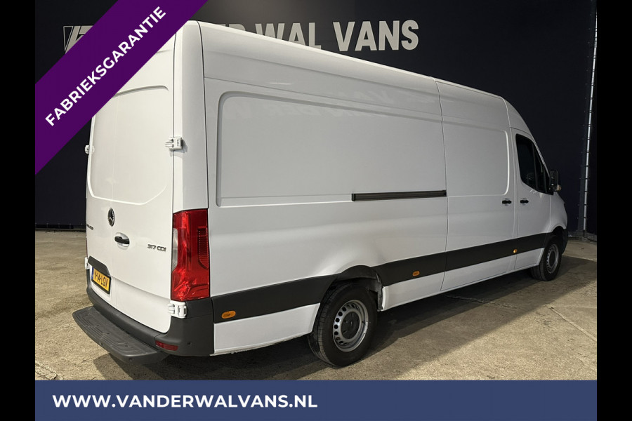 Mercedes-Benz Sprinter 317 CDI 170pk L3H2 Fabrieksgarantie Euro6 Airco | Camera | Apple Carplay Android Auto, Cruisecontrol, Parkeersensoren, Stoelverwarming, Bijrijdersbank