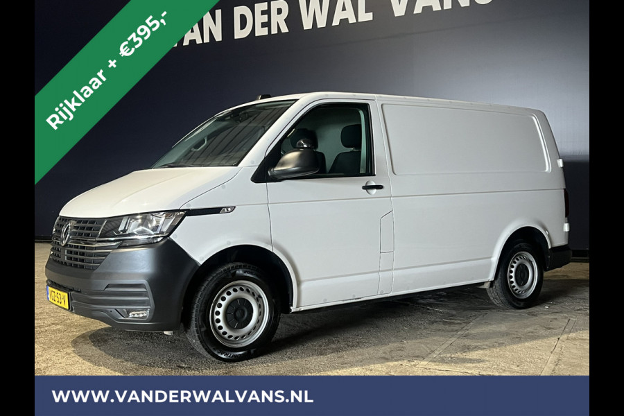 Volkswagen Transporter 2.0 TDI 111pk L1H1 Euro6 RIJKLAAR Airco | Camera | Apple Carplay | Android Auto | Cruisecontrol Trekhaak, Parkeersensoren