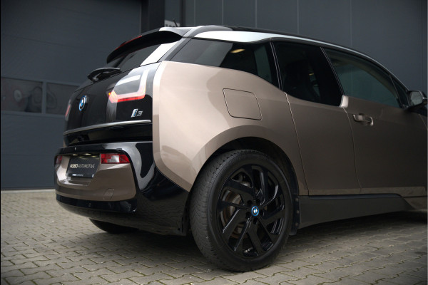 BMW i3 Executive Edition 120Ah 42 kWh | Harman Kardon | Leer | Warmtepomp | Cruise Control | Navigatie Pro | Keyless | Parkeersensoren | Stoelverwarming | Camera | NAP |