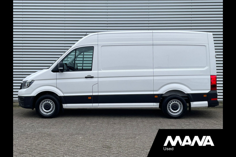 Volkswagen Crafter 35 2.0 3.180 L3H3 RWD 180pk Airco Camera Navi Trekhaak CarPlay Laadruimtebekleding 12V Opstapbumper Leder Bijrijdersbank