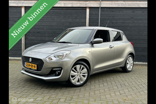 Suzuki Swift 1.2 Comfort Carplay / 16" LM / Camera / 68.952 KM