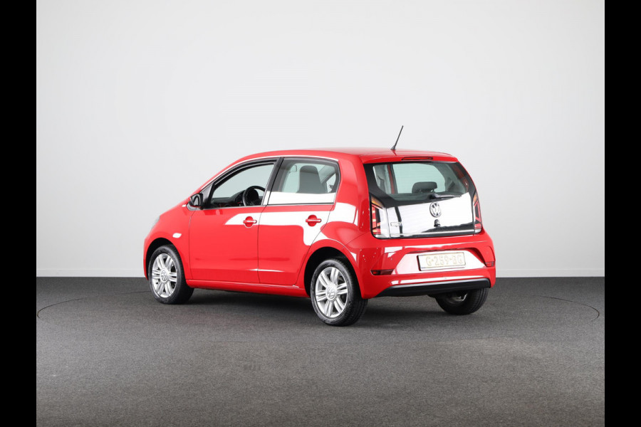 Volkswagen up! 1.0 BMT high up! 60 pk | Navigatie via App | Autom. airco | Parkeersensoren achter | Stoelverwarming |