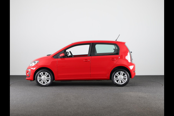 Volkswagen up! 1.0 BMT high up! 60 pk | Navigatie via App | Autom. airco | Parkeersensoren achter | Stoelverwarming |