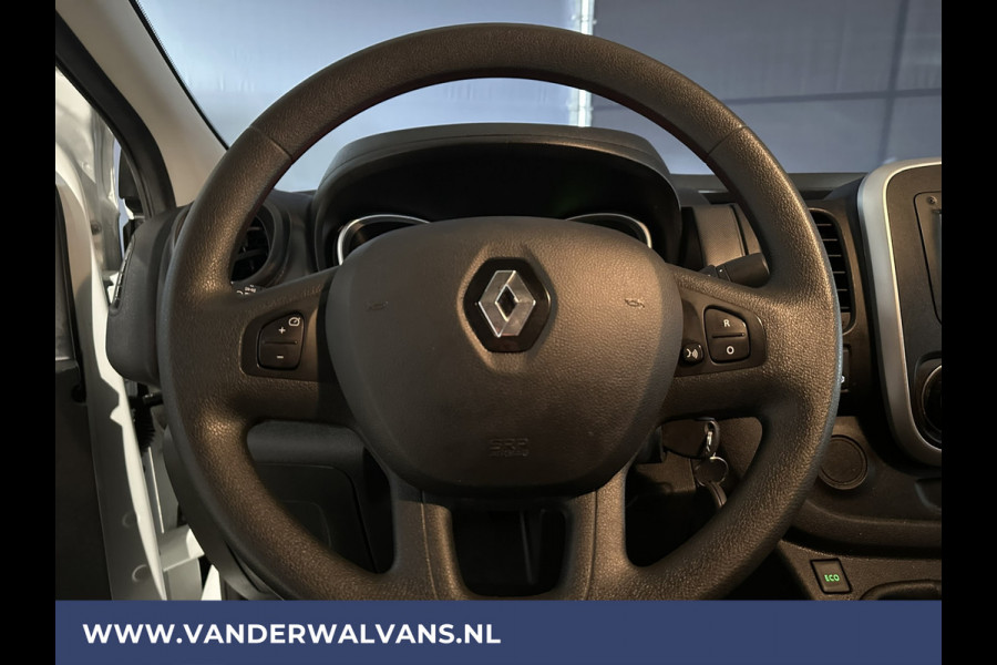 Renault Trafic 2.0 dCi 120pk L2H1 Euro6 Airco | Camera | LED | Cruisecontrol | Parkeersensoren Bijrijdersbank