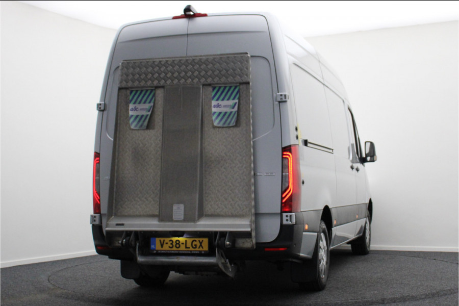 Mercedes-Benz Sprinter 316 2.2 CDI L2H2 Automaat 3-Zits, LED, Elektr. Laadklep, 360° Camera, Standkachel, Navigatie, DAB