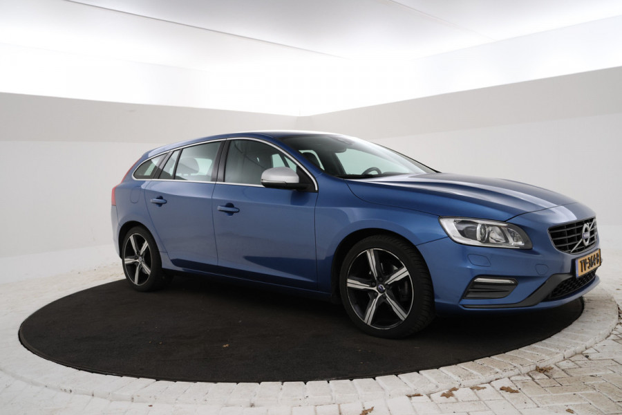 Volvo V60 2.0 T4 R-Design 190Pk Automaat, Navigatie, Trekhaak, Climate,