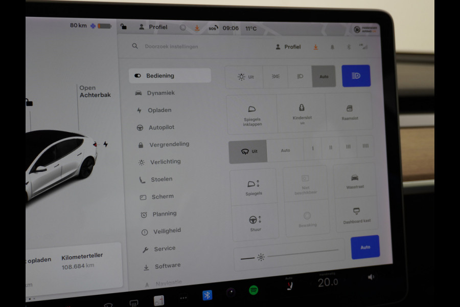 Tesla Model 3 Long Range 75kWh 463PK FSD-Full Self Driving Computer-3 Premium Audio 4wd  18" Lmv AutoPilot Panoramadak Camera's Leder Adaptive Stoel en achterbank verwarming Keyless Electr.Stoelen+Memory+Easy-Entry WiFi Origineel Nederlandse auto Grootste accu, Tot 16,5kwh thuis laden.