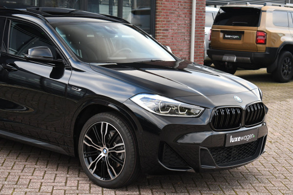 BMW X2 xDrive25e M-Sport 9301km! Pano Adp-LED el-klep stoelverw