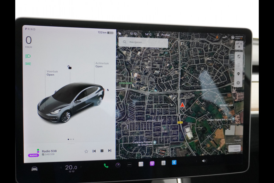 Tesla Model 3 Long Range 75kWh 463PK 19"lm Premium Audio 4wd  AutoPilot Panoramadak Camera's Leder Adaptive-CruiseControl-Stop&Go Pdc Ecc Dual Stoel en achterbank verwarming Keyless Electr.Stoelen+Memory+Easy-Entry WiFi Origineel Nederlandse auto Grootste accu, Tot 16,5kwh thuis laden.