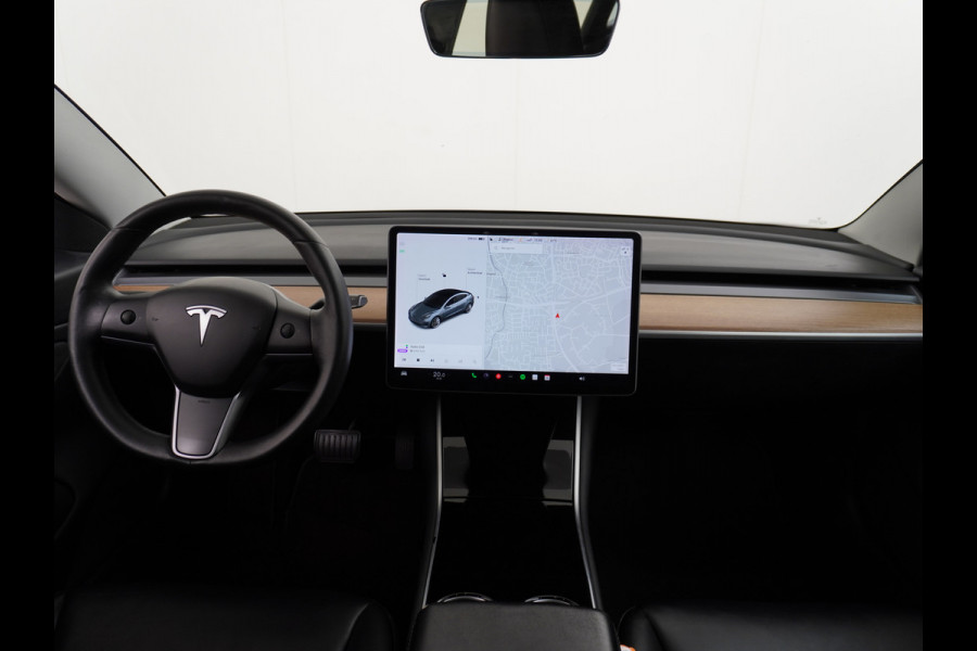 Tesla Model 3 Long Range 75kWh 463PK 19" FSD-Full Self Driving Computer-3 Premium Audio 4wd AutoPilot Panoramadak Camera's Leer Adaptive-Cruis Stoel en achterbank verwarming Electr.Stoelen+Memory+Easy-Entry WiFi Orig. NLse auto Grootste accu Tot 16,5kwh thuis laden. Accu-Garantie tot 27-12-2027 max 192.000km