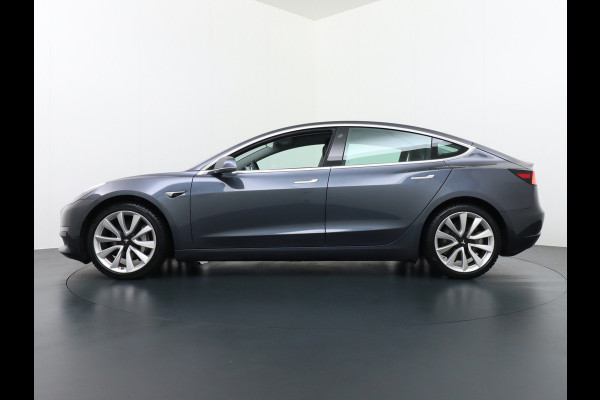 Tesla Model 3 Long Range 75kWh 463PK 19" FSD-Full Self Driving Computer-3 Premium Audio 4wd AutoPilot Panoramadak Camera's Leer Adaptive-Cruis Stoel en achterbank verwarming Electr.Stoelen+Memory+Easy-Entry WiFi Orig. NLse auto Grootste accu Tot 16,5kwh thuis laden. Accu-Garantie tot 27-12-2027 max 192.000km