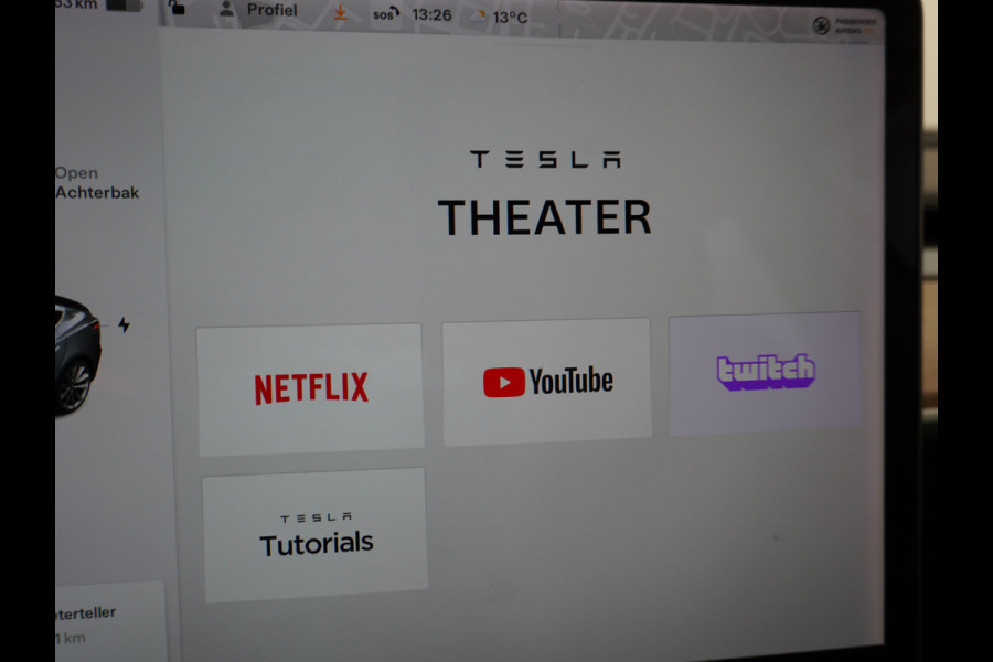 Tesla Model 3 Long Range 75kWh 463PK 19" FSD-Full Self Driving Computer-3 Premium Audio 4wd AutoPilot Panoramadak Camera's Leer Adaptive-Cruis Stoel en achterbank verwarming Electr.Stoelen+Memory+Easy-Entry WiFi Orig. NLse auto Grootste accu Tot 16,5kwh thuis laden. Accu-Garantie tot 27-12-2027 max 192.000km