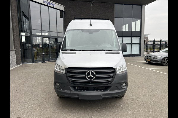 Mercedes-Benz Sprinter 317 CDI L2 H2 MBUX / 360 Camera / Navigatie / Cruise control / Airco / 270 Graden achterdeuren