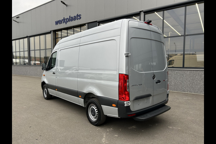 Mercedes-Benz Sprinter 317 CDI L2 H2 MBUX / 360 Camera / Navigatie / Cruise control / Airco / 270 Graden achterdeuren