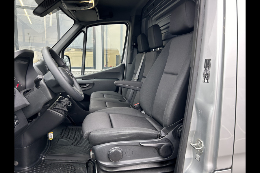 Mercedes-Benz Sprinter 317 CDI L2 H2 MBUX / 360 Camera / Navigatie / Cruise control / Airco / 270 Graden achterdeuren