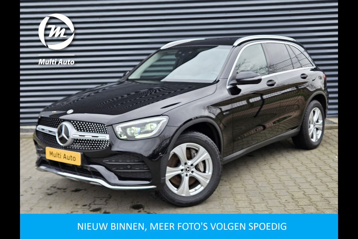 Mercedes-Benz GLC 300e 4MATIC AMG Plug In Hybrid 320pk Dealer O.H |PHEV | Adaptive Cruise | Head Up | Multibeam LED | Sfeerverlichting | Camera |  Apple Carplay | 19"L.M |