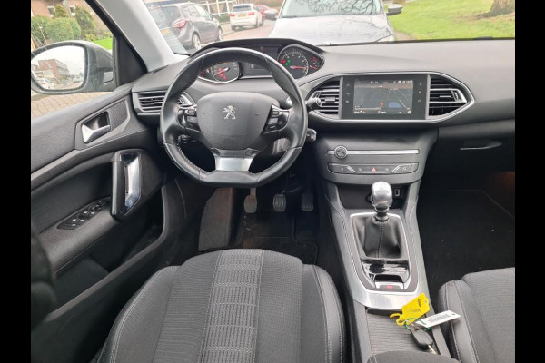 Peugeot 308 SW 1.2 PureTech Allure NL AUTO | PANO | HALF LEDER | CARPLAY |