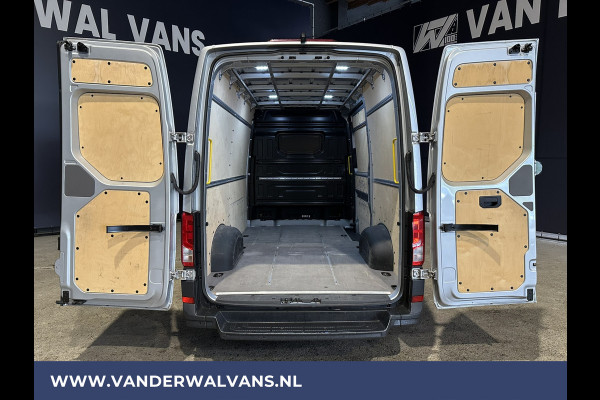 Volkswagen Crafter 2.0 TDI 141pk L3H3 L2H2 Euro6 Airco | Camera | Apple Carplay | Android Auto Parkeersensoren, Bijrijdersbank