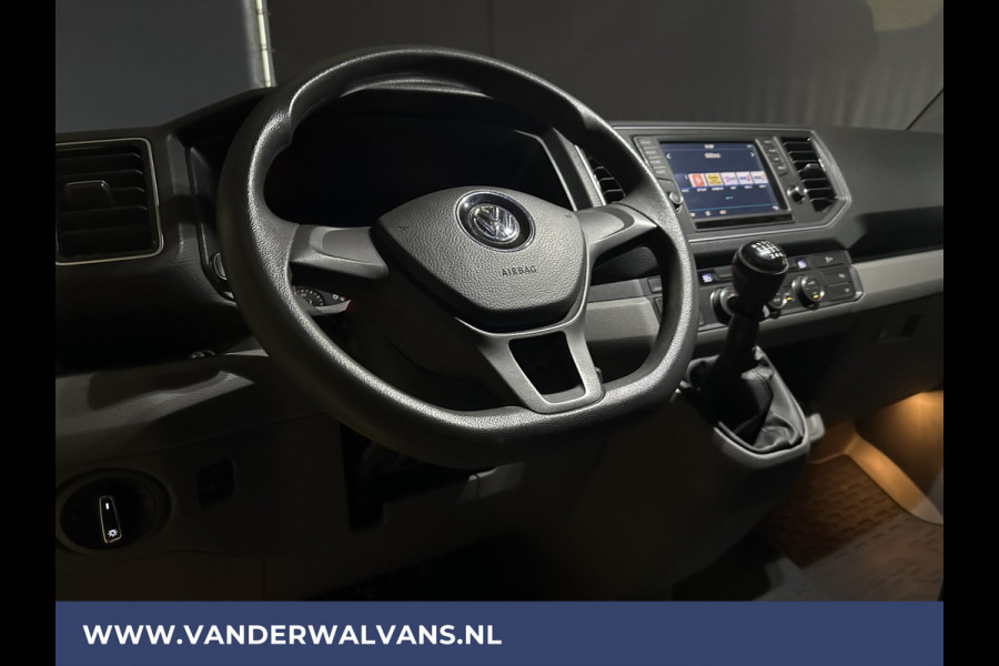 Volkswagen Crafter 2.0 TDI 141pk L3H3 L2H2 Euro6 Airco | Camera | Apple Carplay | Android Auto Parkeersensoren, Bijrijdersbank