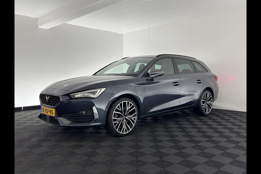 CUPRA Leon Sportstourer 1.4 e-Hybrid VZ Adrenaline (INCL-BTW) Aut. *FULL-LED | DIGI-COCKPIT | ADAPTIVE-CRUISE | 1/2-LEATHER | SPORT-SEATS | AMBIENT-LIGHT | DAB+ | KEYLESS | CAMERA | HEATED-SEATS | SHIFT-PADDLES | 19''ALU*