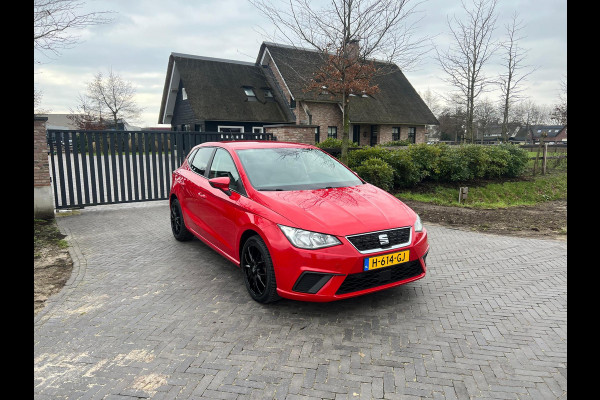 Seat Ibiza 1.0 TSI Style Business Intense | Apple Carplay | Navigatie | 17 Inch Velgen | Camera | NL-Auto |