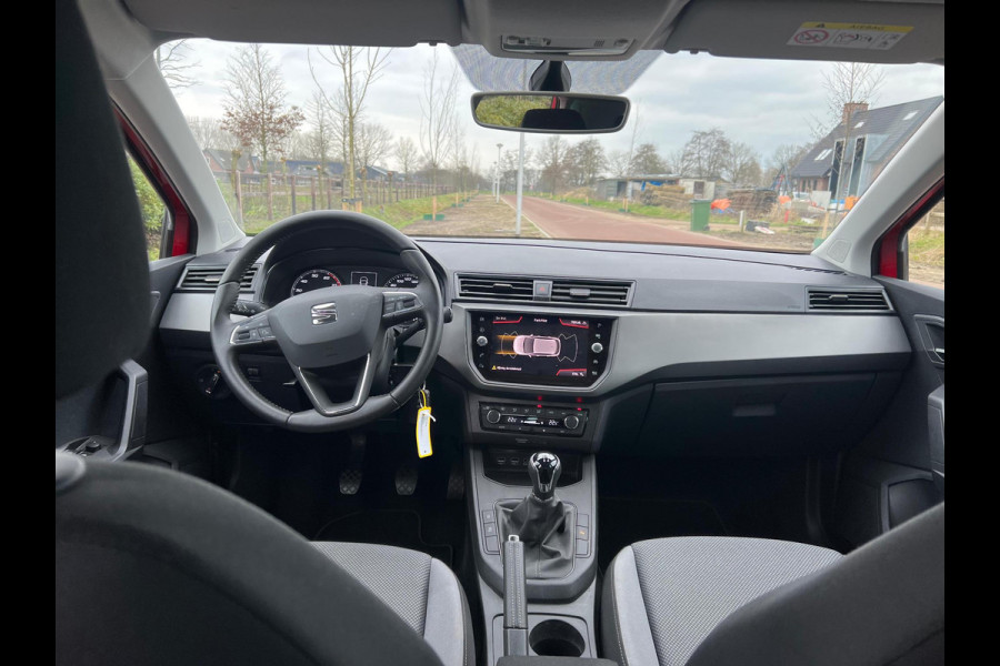 Seat Ibiza 1.0 TSI Style Business Intense | Apple Carplay | Navigatie | 17 Inch Velgen | Camera | NL-Auto |