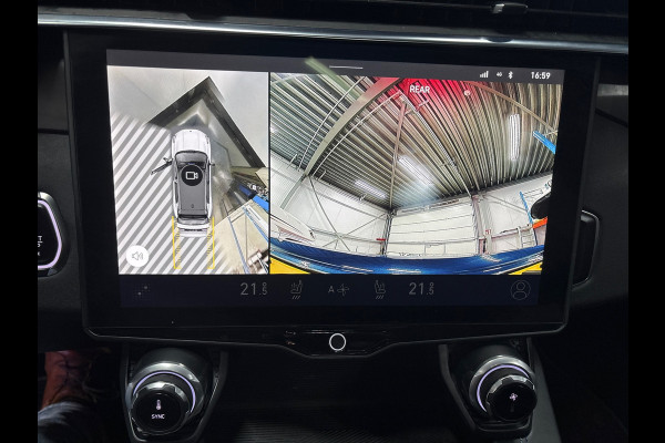 Lynk & Co 01 1.5 Pano dak | Navi | 360 camera  | LED | Carplay