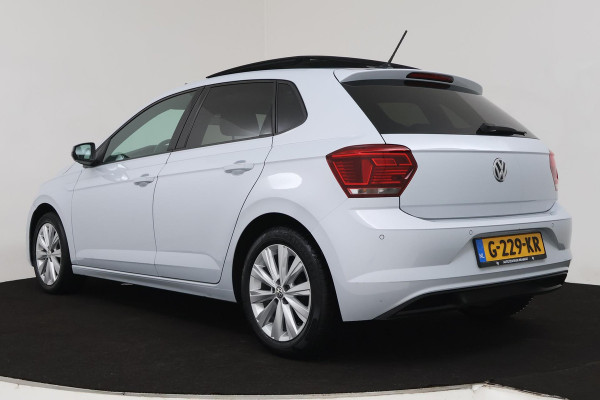 Volkswagen Polo 1.0 TSI Highline (PANORAMADAK, PARKEERSENSOREN, LED, ADAPTIVE CRUISE, NAVIGATIE, CARPLAY, GOED ONDERHOUDEN)