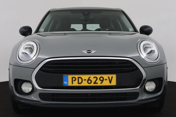 MINI Clubman 1.5 One Serious Business (NAVIGATIE, CRUISE, LED, PARKEERSENSOREN, HARMAN & KARDON, DEALER ONDERHOUDEN)