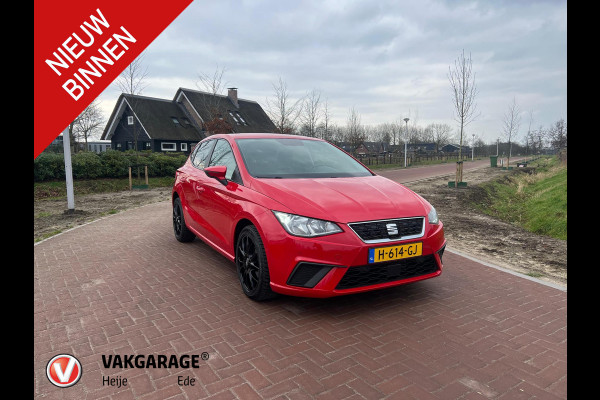 Seat Ibiza 1.0 TSI Style Business Intense | Apple Carplay | Navigatie | 17 Inch Velgen | Camera | NL-Auto |