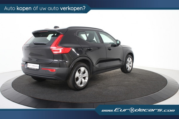 Volvo XC40 1.5 T2 Momentum *1ste Eigenaar*Navigatie*DAB*Camera*