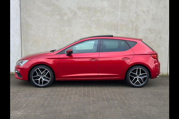 Seat Leon 1.4 EcoTSI FR Pano Carplay Camera Leder/alca 18''