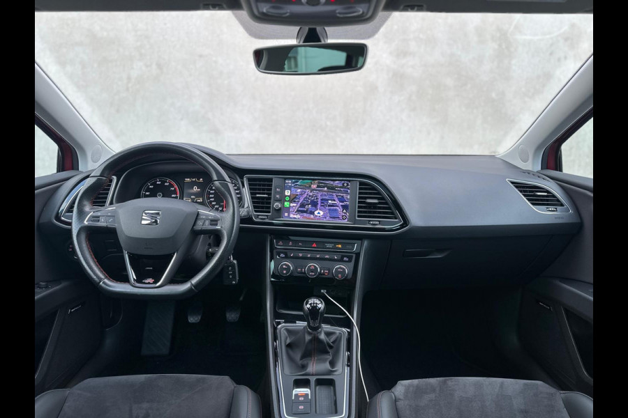 Seat Leon 1.4 EcoTSI FR Pano Carplay Camera Leder/alca 18''