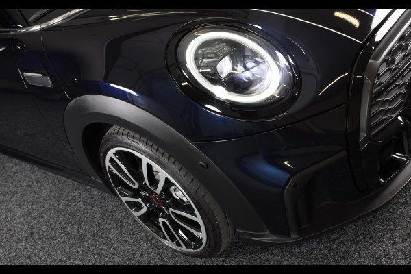 MINI Cabrio 1.5 Cooper JCW Pakket / Aut / Navi / Cc / Leder / Digital Cockpit / Sfeerverlichting / Windscherm / Led / Pdc