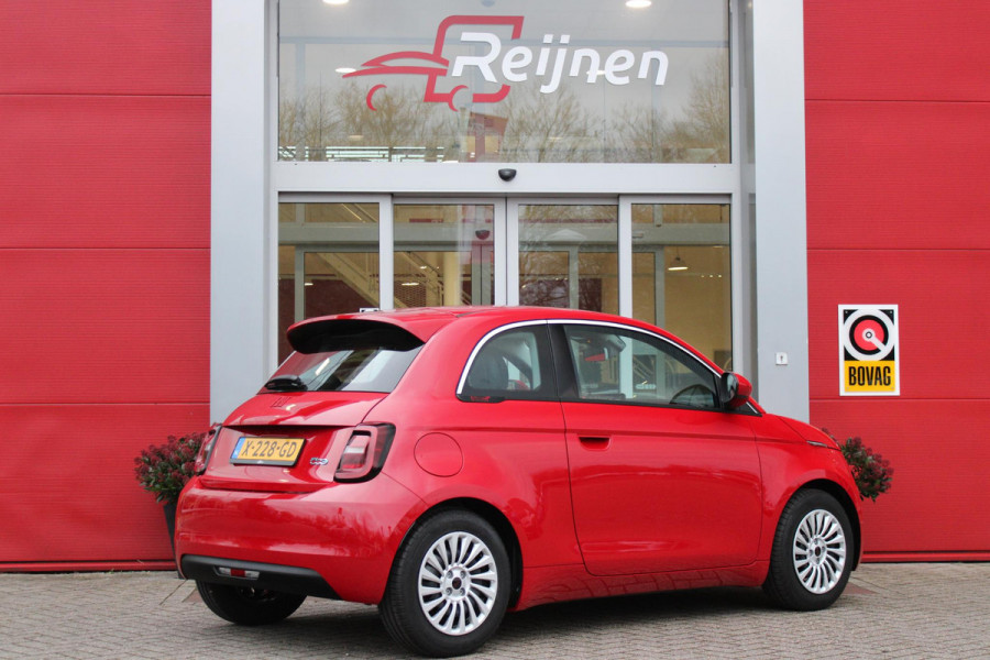 Fiat 500E RED 95PK 24 kWh | NAVIGATIE | APPLE CARPLAY/ANDROID AUTO | LANE ASSIST | CRUISE CONTROL | CLIMATE CONTROL | DAB+ RADIO | NIEUWE AUTO! |