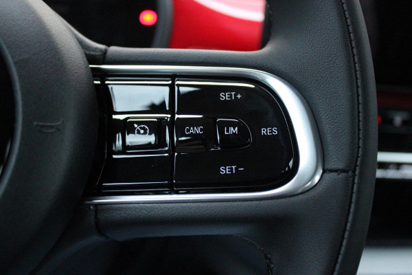 Fiat 500E RED 95PK 24 kWh | NAVIGATIE | APPLE CARPLAY/ANDROID AUTO | LANE ASSIST | CRUISE CONTROL | CLIMATE CONTROL | DAB+ RADIO | NIEUWE AUTO! |