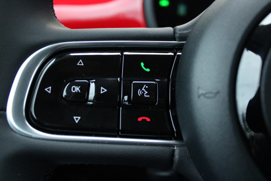 Fiat 500E RED 95PK 24 kWh | NAVIGATIE | APPLE CARPLAY/ANDROID AUTO | LANE ASSIST | CRUISE CONTROL | CLIMATE CONTROL | DAB+ RADIO | NIEUWE AUTO! |