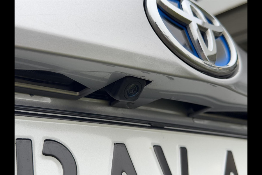 Toyota RAV4 2.5 Full Hybrid Dynamic Sport | Trekhaak, Keyless, Navigatie, 18 inch lichtmetalen velgen, Parkeersensoren