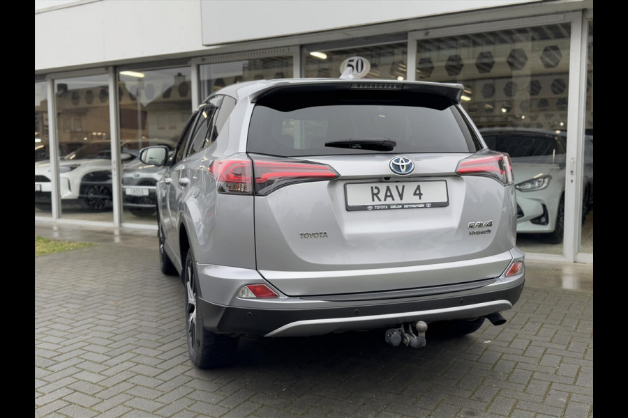 Toyota RAV4 2.5 Full Hybrid Dynamic Sport | Trekhaak, Keyless, Navigatie, 18 inch lichtmetalen velgen, Parkeersensoren