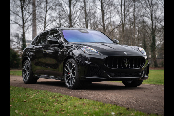 Maserati Grecale 3.0 V6 Trofeo 530pk | Sonus Faber | Pano-dak | Veel carbon | Stoelkoeling | Luchtvering etc!