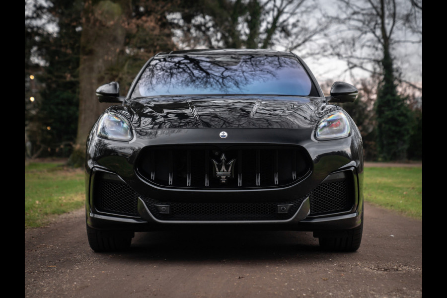 Maserati Grecale 3.0 V6 Trofeo 530pk | Sonus Faber | Pano-dak | Veel carbon | Stoelkoeling | Luchtvering etc!