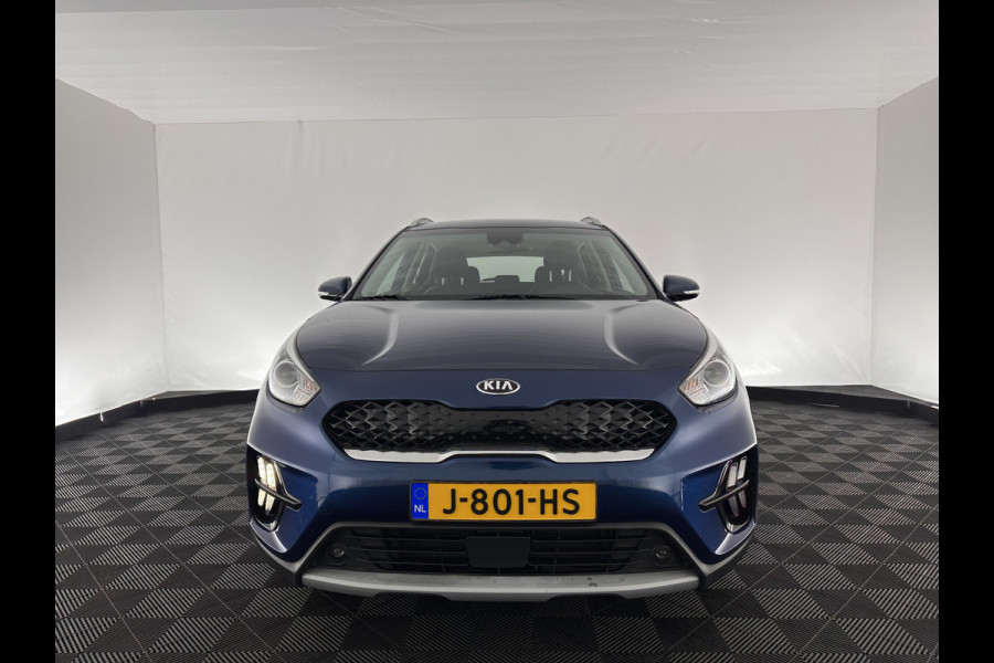 Kia Niro 1.6 GDi Hybrid DynamicLine (INCL-BTW) Aut. *NAVI-FULLMAP | KEYLESS | ADAPTIVE-CRUISE | 1/2-LEATHER | CAMERA | ECC | PDC | LANE-ASSIST | COMFORT-SEATS  | SHIFT-PADDLES | TOWBAR | 16"ALU*