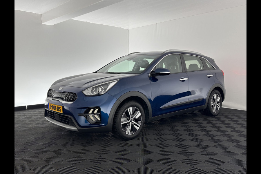 Kia Niro 1.6 GDi Hybrid DynamicLine (INCL-BTW) Aut. *NAVI-FULLMAP | KEYLESS | ADAPTIVE-CRUISE | 1/2-LEATHER | CAMERA | ECC | PDC | LANE-ASSIST | COMFORT-SEATS  | SHIFT-PADDLES | TOWBAR | 16"ALU*